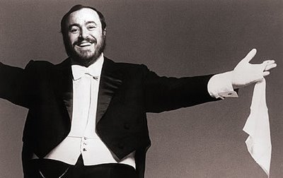 Opera Chic: Luciano Pavarotti