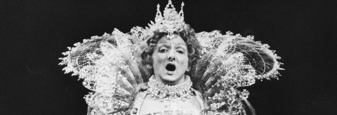 In memoriam Pauline Tinsley