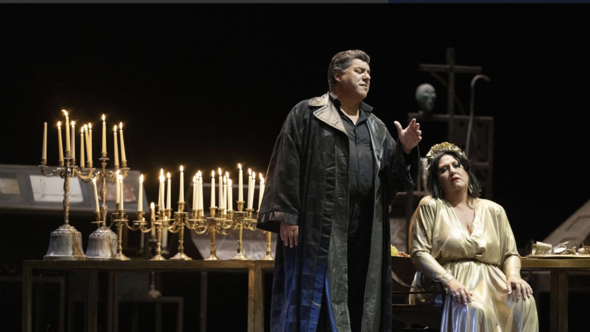 One-woman Brutus and Cassius