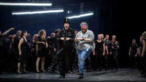 Any recording of Aufstieg und Fall der Stadt Mahagonny is so overrated