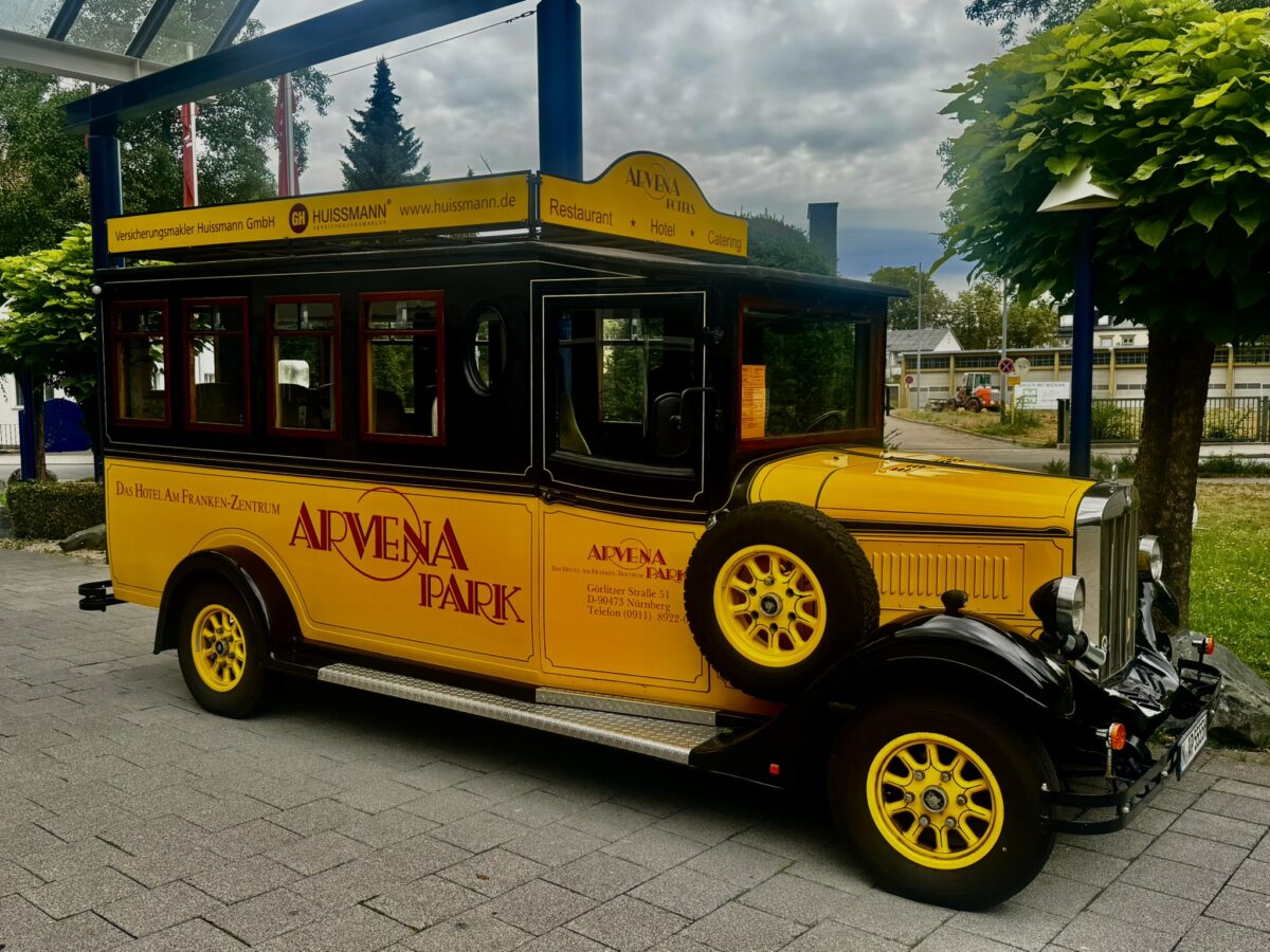 Arvena Kongress shuttle bus