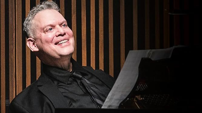 ピアニストのスティーヴン・ブライアーが自身の音楽人生と回想録について語る